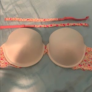 Strapless bra